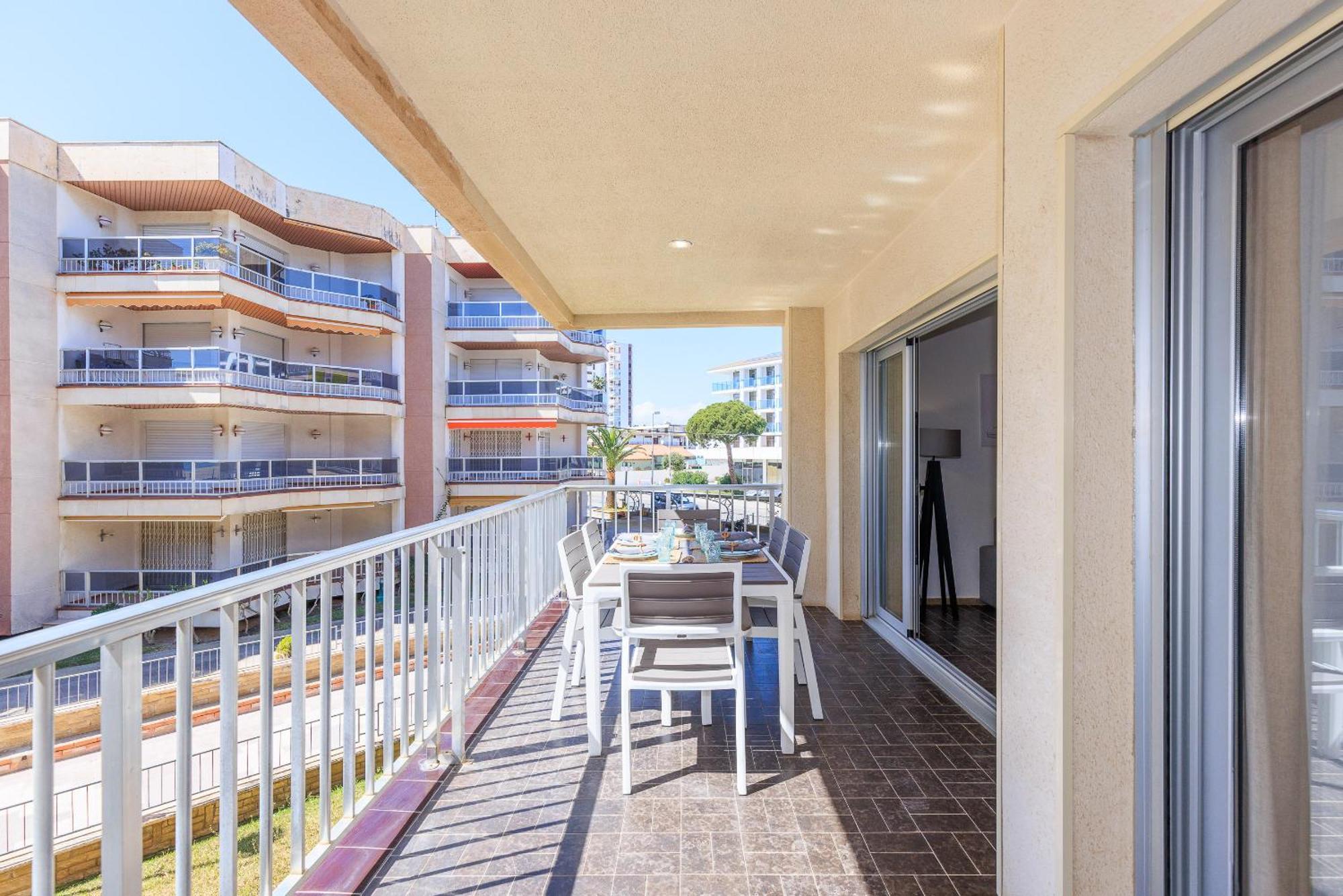 Uhc Dms Family Apartments Cambrils Quarto foto