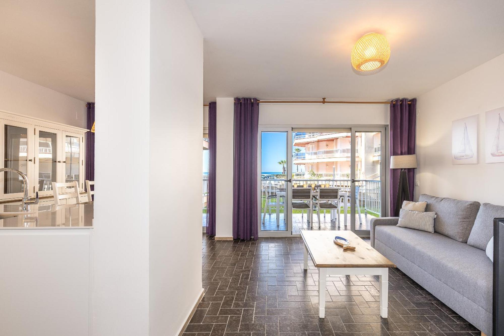 Uhc Dms Family Apartments Cambrils Quarto foto